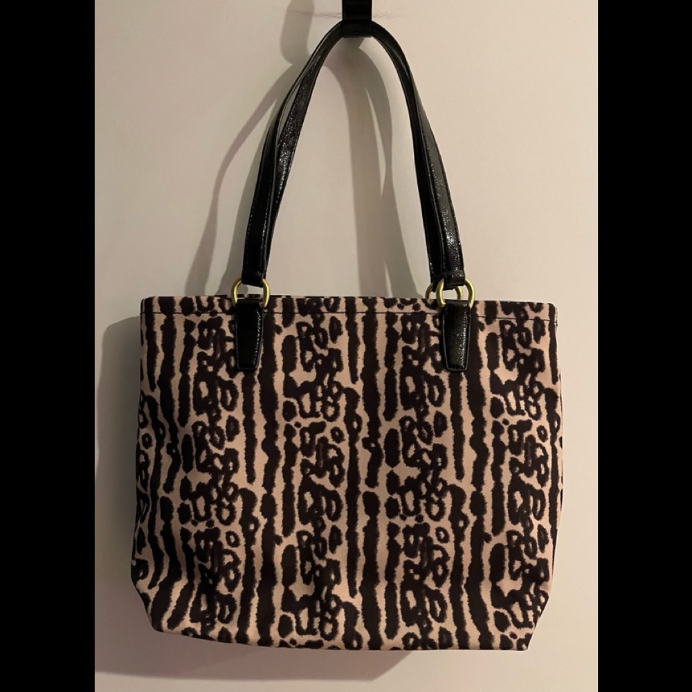 Coach Tan/Brown Animal Print Material Tote with Black Trim - Picture 2 of 10
